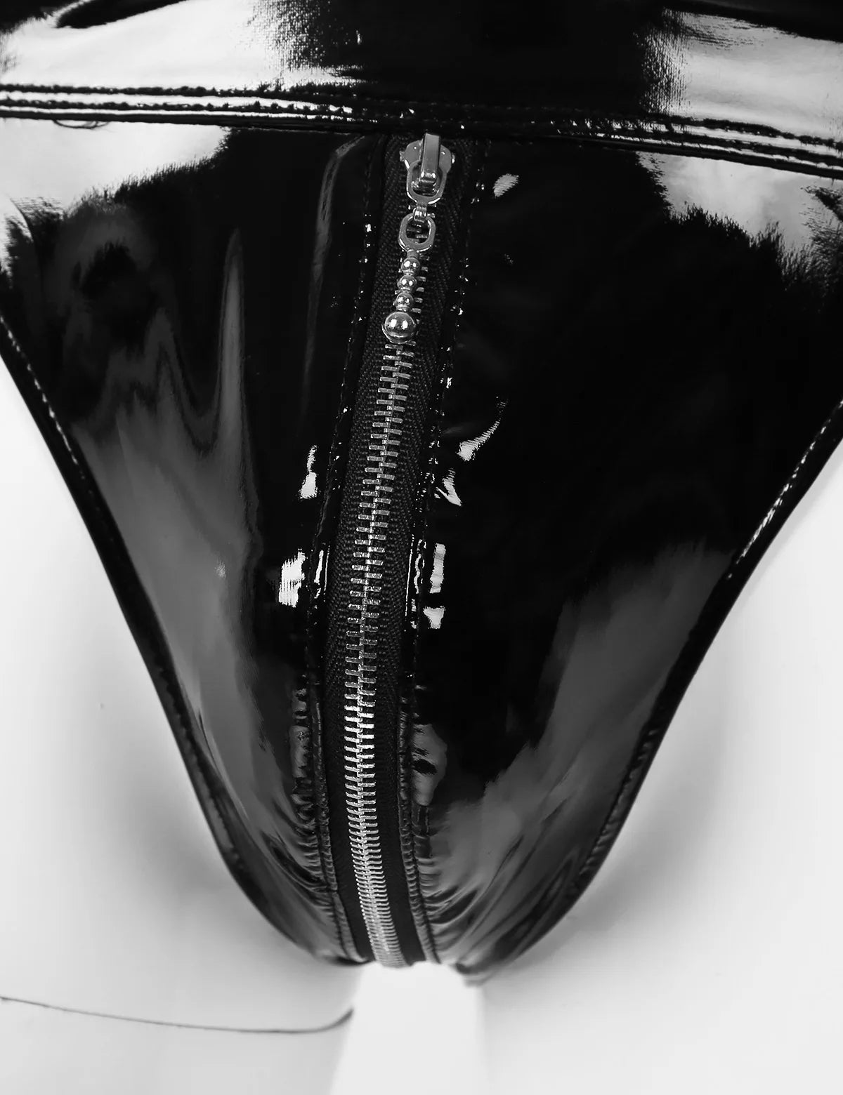 Sissy Men‘s Thong Shiny Patent Leather Panties Sexy Low Rise Bulge Pouch Jockstrap Gay Underwear Zipper Crotch Briefs Underpants